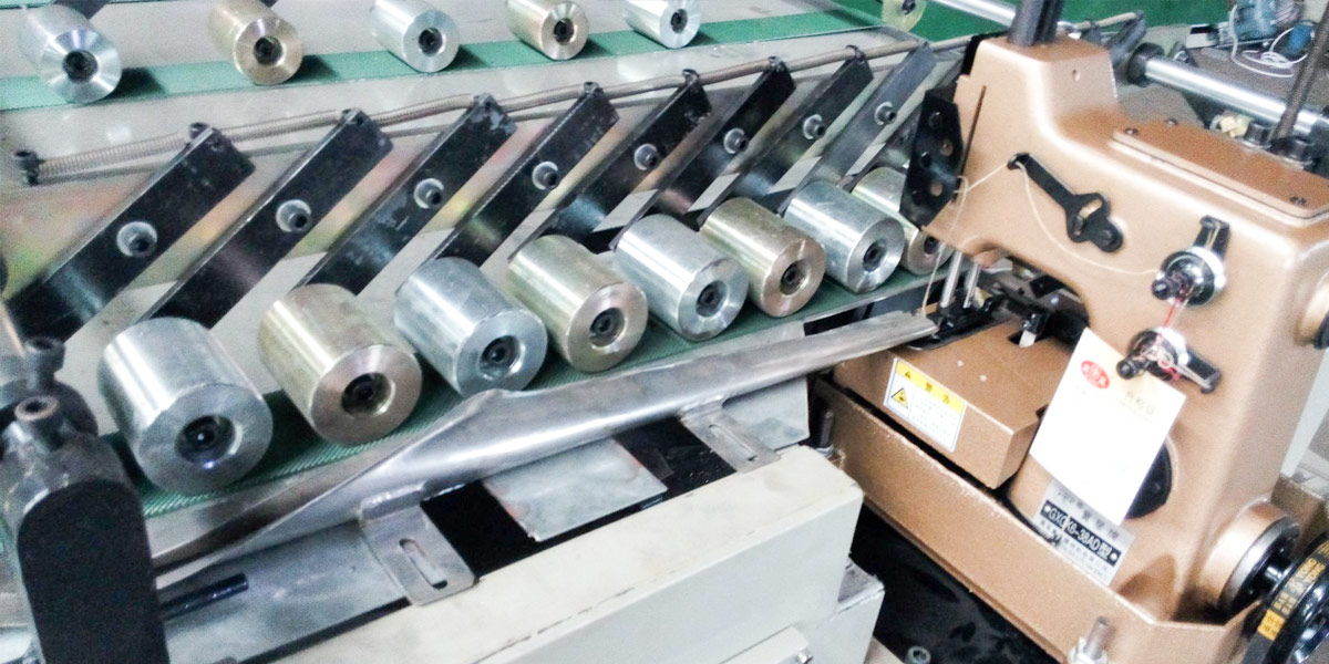 塑料粉碎機刀片如（rú）何選（xuǎn）用材料