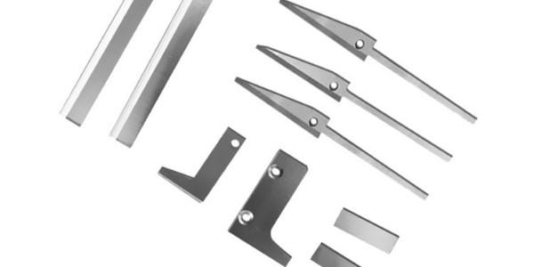 口罩機刀片使用時的注意事項